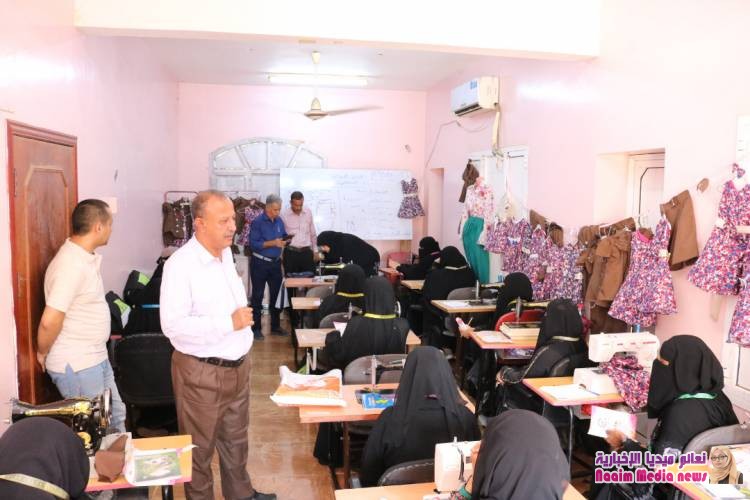 قيادة صندوق تنمية المهارات تواصل النزول الميداني لعدد من المعاهد الخاصة.