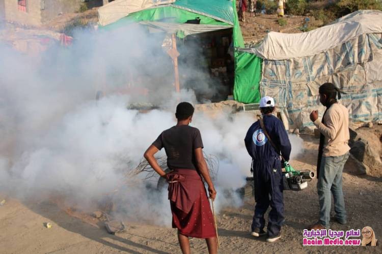 بحضور وكيل المحافظة الدكتور عبدالحكيم عون دشنت مؤسسة استجابه للأعمال الانسانية والاغاثية الحملة الاغاثية العاجلةلمكافحة الامراض الوبائية في اليمن