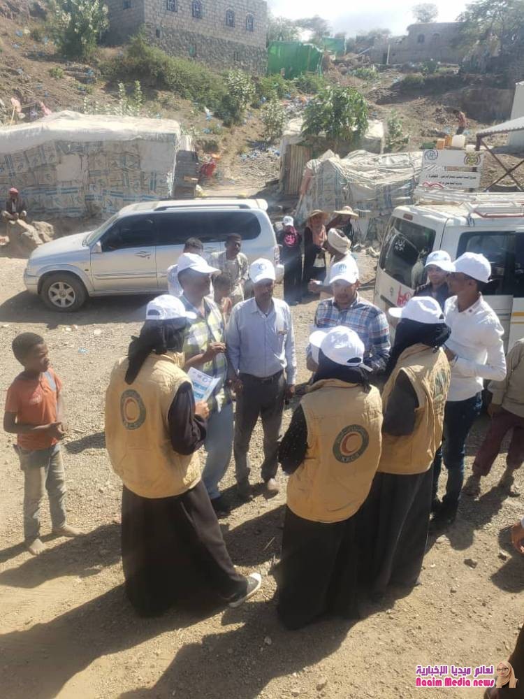 بحضور وكيل المحافظة الدكتور عبدالحكيم عون دشنت مؤسسة استجابه للأعمال الانسانية والاغاثية الحملة الاغاثية العاجلةلمكافحة الامراض الوبائية في اليمن