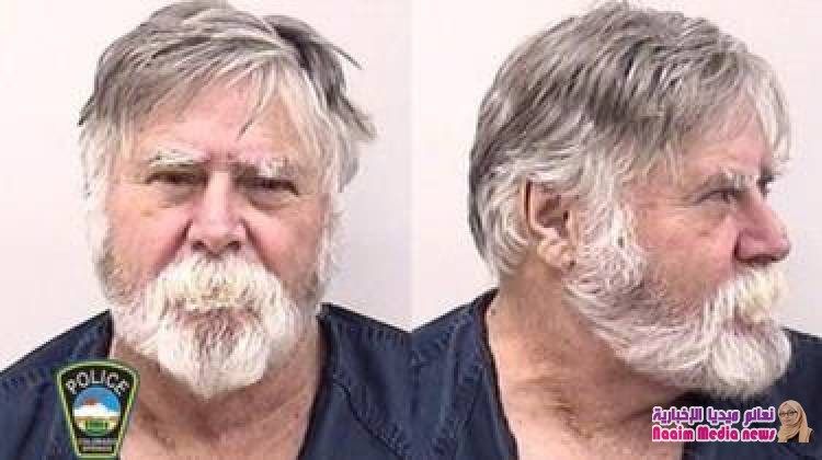 سرق بنكا وألقى بالأموال للمارة مهنئا "عيد ميلاد سعيد"