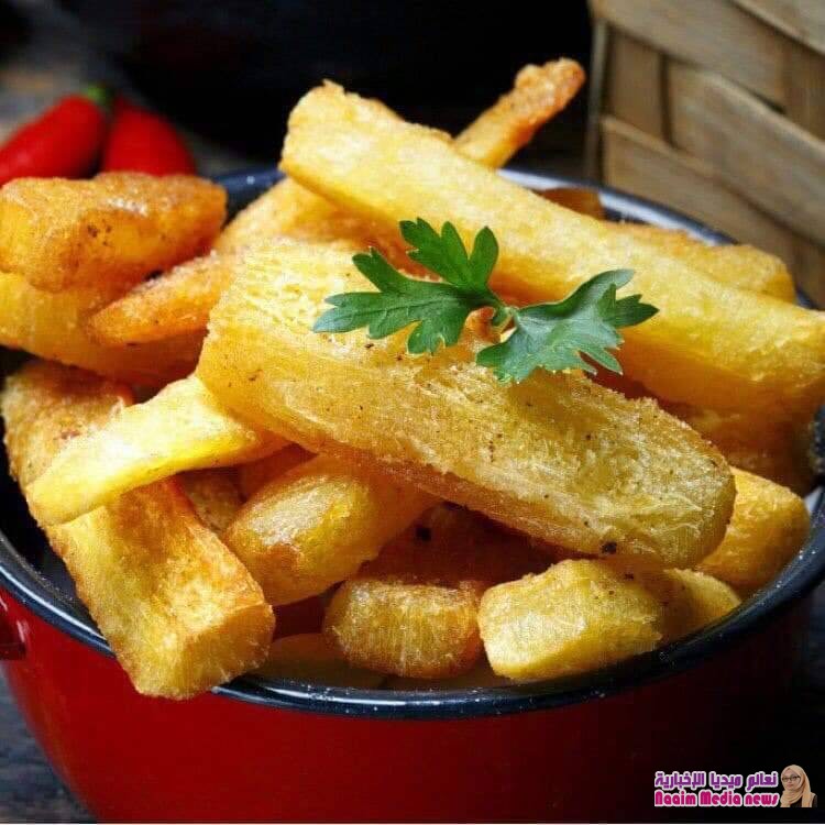 ﺑﻄﺎﻃﺲ ﻣﻘﺮﻣﺸﺔ ﺑﺎﻟﻔﺮﻥ