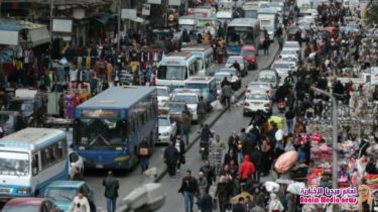 مصر بعد 100 مليون نسمة: هل تواجه "قنبلة موقوتة" أم لديها "وقود جديد" للتنمية؟