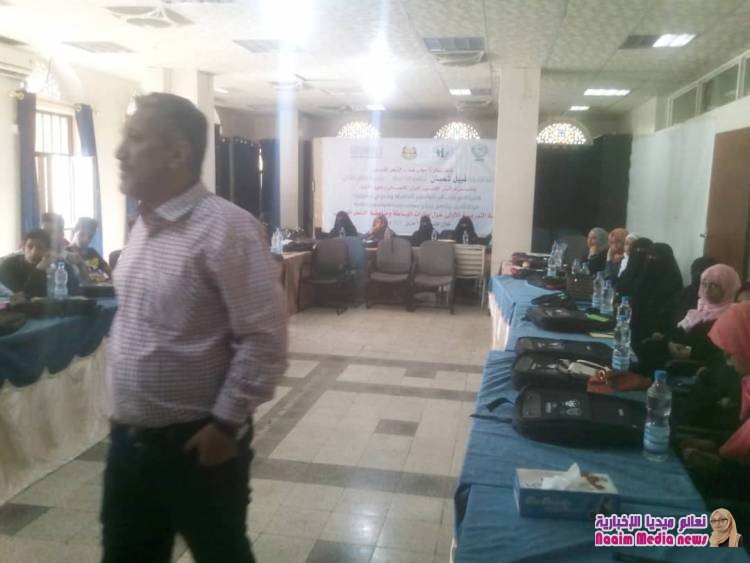 في عمل نوعي بتعز .. 32 طالب وطالبة ضمن جماعة الوساطة والسلام ..