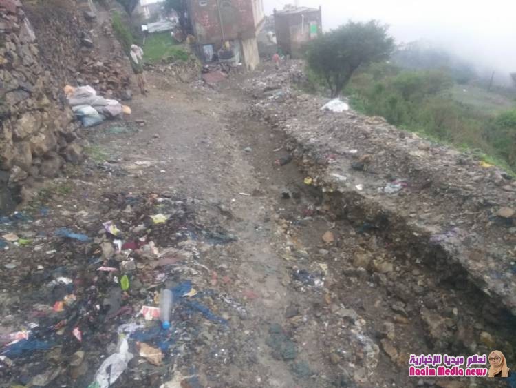 شاهد طريق القبلة والمجيرين الاكثر تضررا م̷ـــِْن السيول