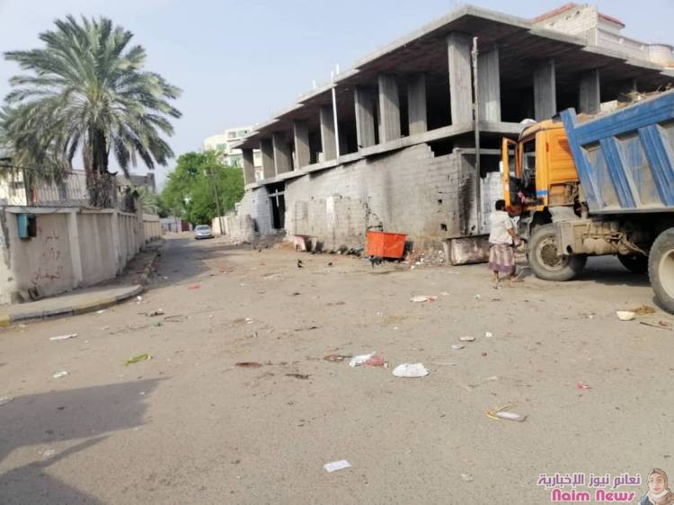 تنفيذا لتوجيهات المحافظ سالمين : تواصل اعمال حملة النظافة الشاملة في مديرية خور مكسر