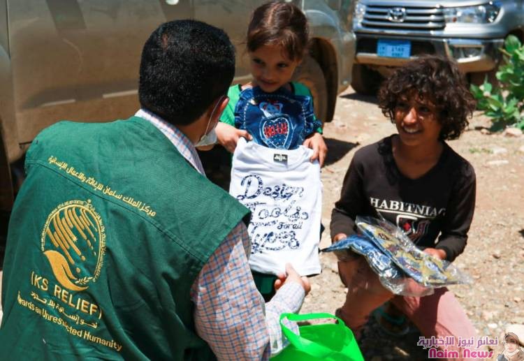 *مركز الملك سلمان يدشن توزيع كسوة عيد الأضحى للأطفال الأيتام والنازحين بمحافظة الضالع*
