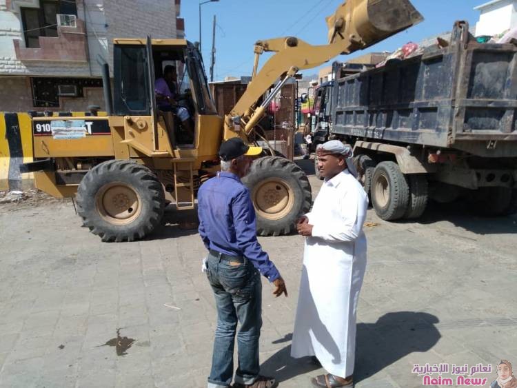 صور ل حملة نظافة شاملة لرفع القمامة ومخلفات الاضاحي بخور مكسر