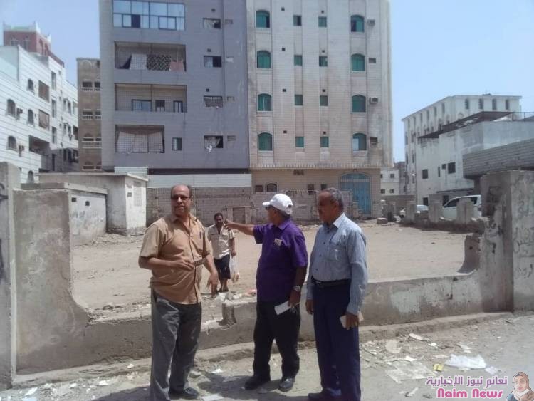 *مدير عام نظافة وتحسين عدن يوجه بإعادة تأهيل عدد من الحدائق بمديرية المنصورة*