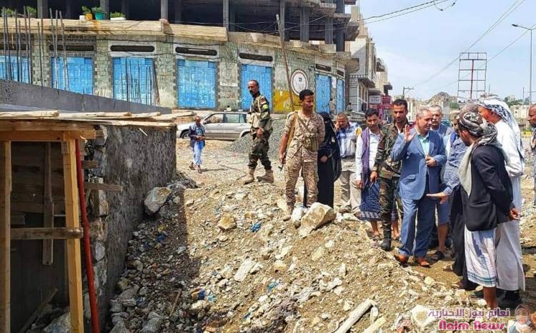 وكيل أول محافظة تعز يؤكد على اهمية احترام الملكية الخاصة والحفاظ على أراضي الدولة