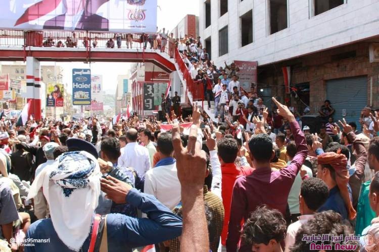 صور تعز تحيي الذكرى الـ ٥٨ لثورة سبتمبر بكرنفال جماهيري حاشد .