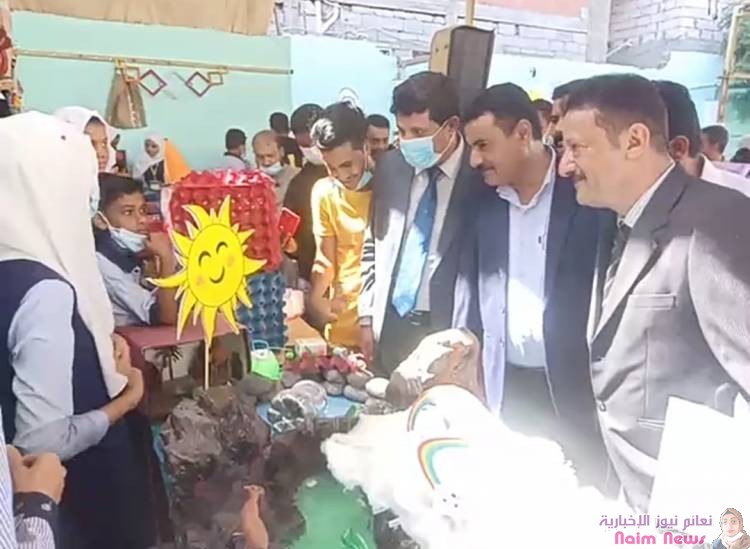 خلال تدشينه العمل البيئي بمدارس المديرية .. *مدير عام المنصورة يعلن عن إعتماد " 25 " مليون ريال لدعم الأنشطة المدرسية في كافة مدارس المديرية