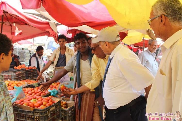 *مدير عام المنصورة يدشن حملة رقابية لضبط أسعار المواد الغذائية بالمديرية*