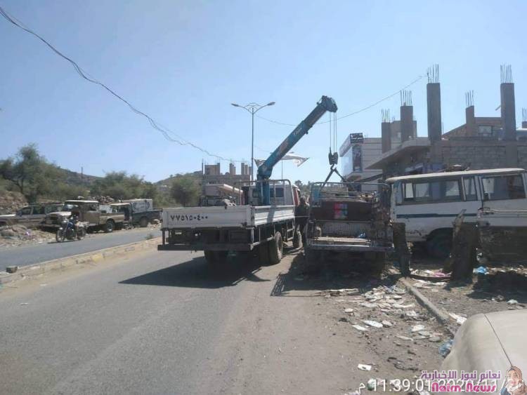 استمرار حملة إزالة العشوائيات من شوارع المدينة