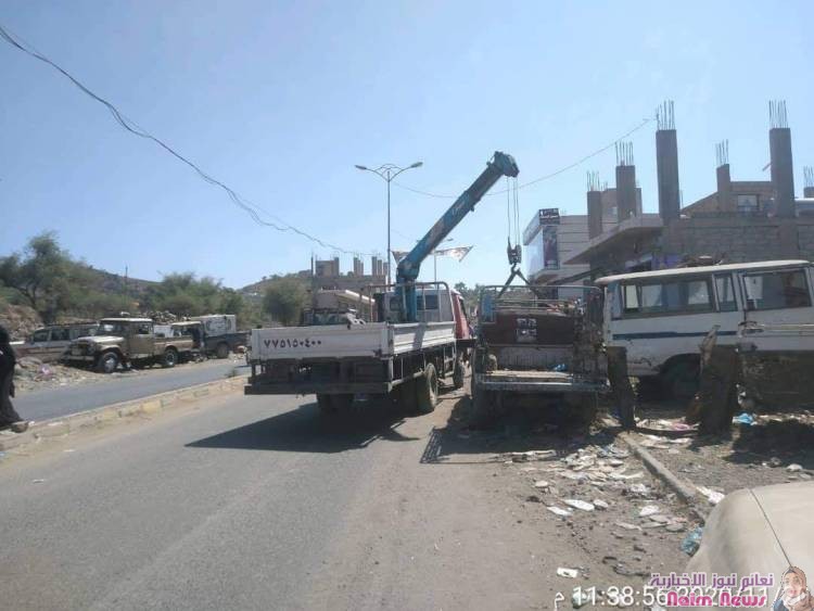 استمرار حملة إزالة العشوائيات من شوارع المدينة
