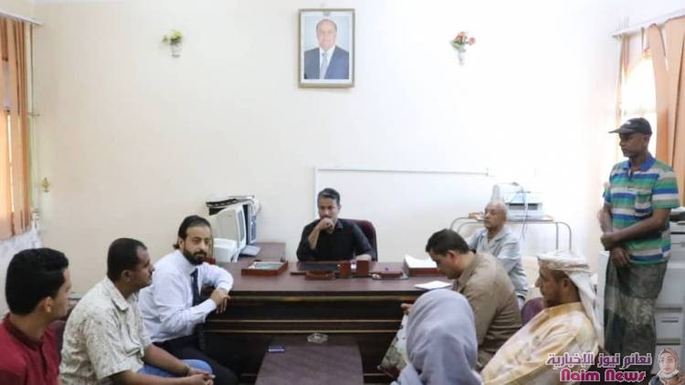 نائب مكتب الصحة يتفقد مستشفى الأمراض النفسية وقسم صحة الموانئ في عدن