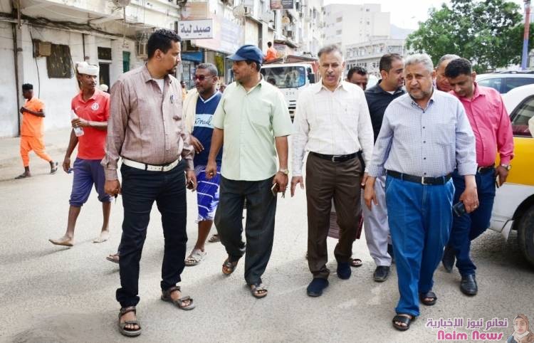 صندوق النظافة بعدن يدشن برنامج الجمع المباشر للقمامة بمديرية المعلا*