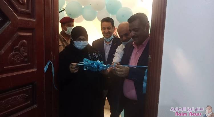 دشن معمل الخياطة والتطريز بالمؤسسة.. *مدير عام المنصورة يفتتح مقر مؤسسة همم التنموية بالمديرية*