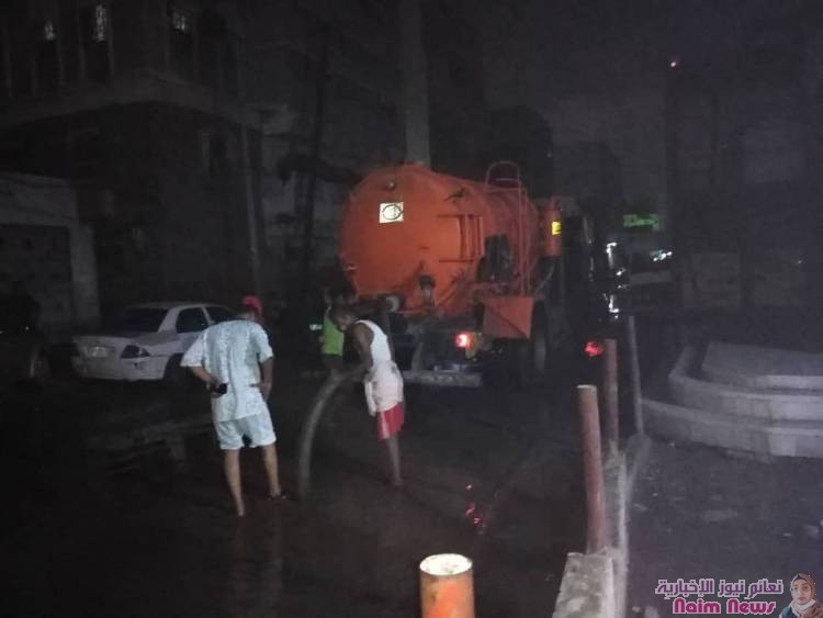 مدير عام المنصورة : تواصل أعمال شفط مياه الأمطار في عدد من شوارع المديرية