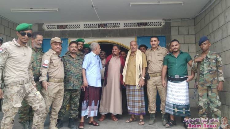 تبادل مع منتسبيها التهاني بمناسبة حلول عيد الأضحى المبارك.. *مدير البريقة يزور عدد من الوحدات الأمنية ويحثهم على رفع الجاهزية والحس الأمني*