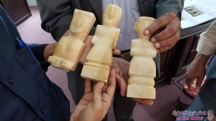 إدارة الشرطة السياحية  بشرطة تعز تُسلم عدداً من القطع الأثريةالمضبوطة للهيئة العامة للآثار* 
