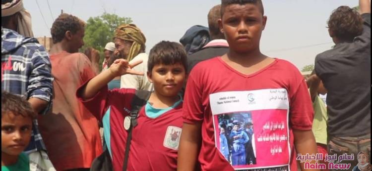 أبناء تهامه ينظمون وقفة احتجاجية ضد جرائم الحوثي والصمت الدولي 