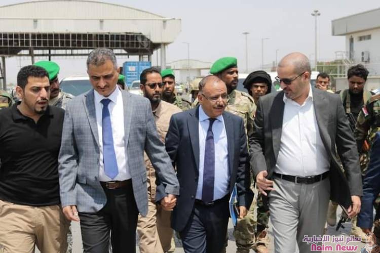 أجتماع موسع بعدن يناقش سبل تحسين وتنشيط خدمات موانئ عدن 