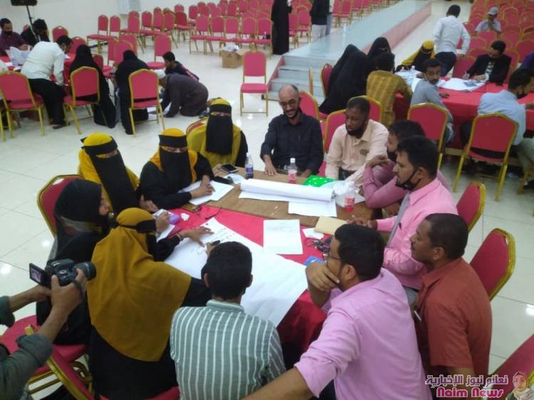 أبين... تحالف الشباب وصناع القرار يختتمان اللقاء الموسع بجملة من التوصيات والعمل بها ميدانيا.