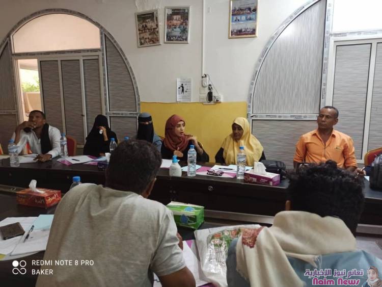 بحث تجربة عمل اللجان المجتمعية في مديرية صيرة وسبل تطوير عملها وتجسيد الشراكة المجتمعية.. -