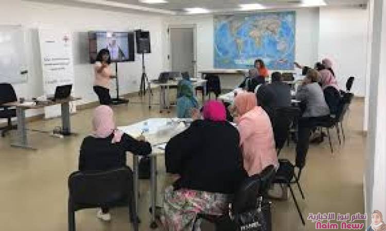 يدشن مشروع بناء القدرات للنساء الضعيفات في المعافر 