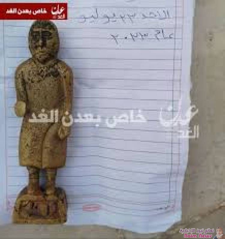 مجهولون يبدؤون عمليات تنقيب للذهب غرب عدن وأنباء عن إستخراج عدد من التماثيل