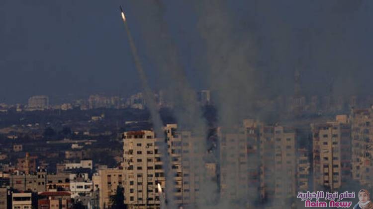 سرايا القدس تقصف مدينة عسقلان برشقة صاروخية ووقوع أضرار