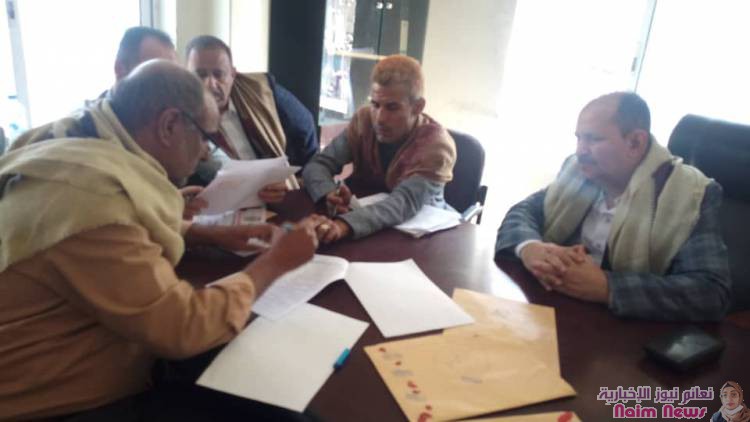 فتح مظاريف مشروع هنجر لفرع الأحوال المدنية بمديرية التعزية 