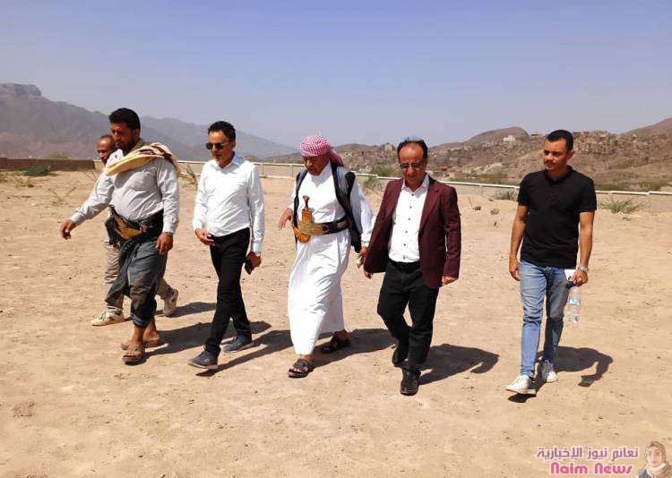 فؤاد فاضل يزور ملعب نادي السهام الرياضي بتعز