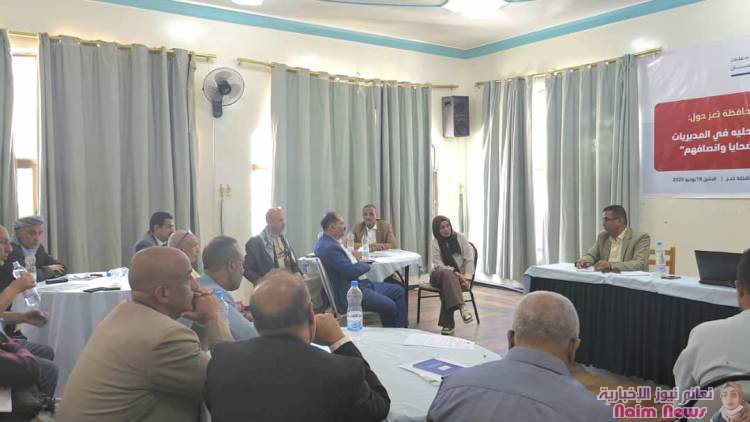 تعز.. مدير مقبنة يكشف عن جرائم حوثية جسيمة تمتد من القنص وتفجير المنازل إلى تغيير المناهج