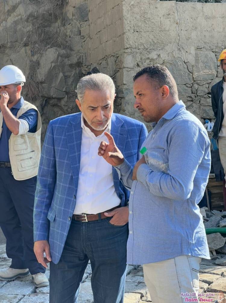 رئيس مجلس إدارة إقليم اليمن يتفقد أعمال صيانة طريق الأعروق – حيفان