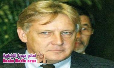 المبعوث الاممي من ”أبوظبي” يعلن عن مبادرة دولية لإنقاذ الاقتصادي اليمني وانهيار عملته