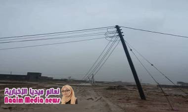 محافظ المهرة: انقطاع الطرق وخروج الكهرباء عن الخدمة جراء إعصار ”لبان”