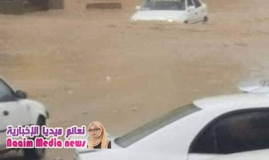 المهرة تغرق في السيول بسبب إعصار ”لبان” والسلطات تعلق العمل في المدارس والمرافق الحكومية لإشعار آخر