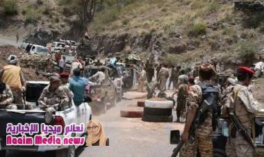 اشتباكات اليوم "مسرحية" ، واللواء 17 مشاه يعزز بمدرعات وأطقم عسكرية وعدد كبير من المقاتلين والذخائر في نطاق سيطرة اللواء 35 مدرع بهدف الانقضاض عليه