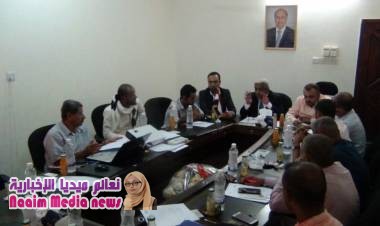 وزير المياه والبيئة يشدد على ضرورة الاستفادة من المنح الخارجية في مجال المياه والبيئة 