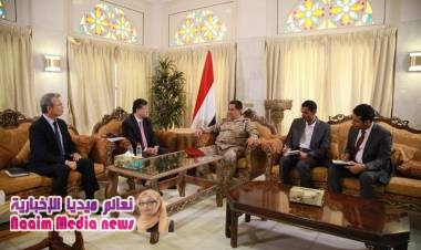 رئيس هيئة الاركان العامة يلتقي السفير الكوري لدى بلادنا