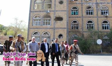 صور من زيارة الوفد الوزاري لمدينة تعز