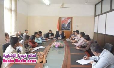 وكيل أول المحافظة  يلتقي اللجنة الطبية العسكرية ويطلع على جهودها في الاهتمام بالجرحى