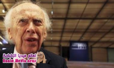 جيمس واتسون: تصريحات عنصرية تجرد عالم الوراثة الشهير من ألقابه