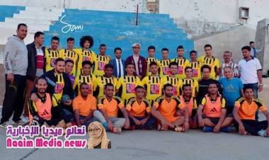 مدير عام الشباب والرياضة يطلع على استعدادات فريق الصقر المشارك في بطولة المحبة والسلام للمحافظات المحررة