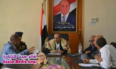 تمكنت الأجهزة الأمنية غرب محافظة تعز من ضبط عصابة تهريب آثار ومقتنيات أثرية قديمة في محاولة لتهريبها الى خارج المحافظة