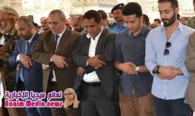 جنازة مهيبة لجثمان الفقيد عبدالملك سعيد ، يتقدمها وكيل أول محافظة تعز 