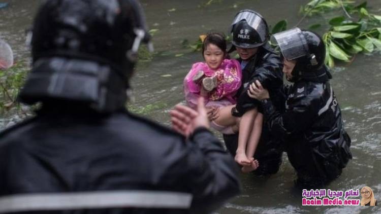 إعصار مانكوت المدمر يضرب جنوب الصين