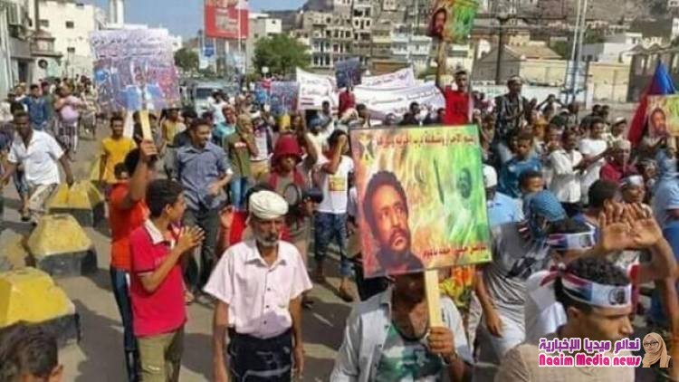 بعد لقاءه بتوكل كرمان ومتحدث الحوثيين .. قيادي جنوبي يحشد انصاره في عدن ضد التحالف