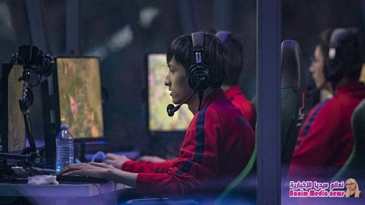 كيف يكسب بعض المراهقين آلاف الدولارات من ألعاب الفيديو؟